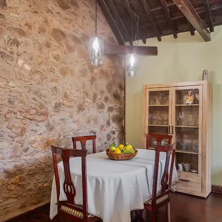 Casa Isabel *